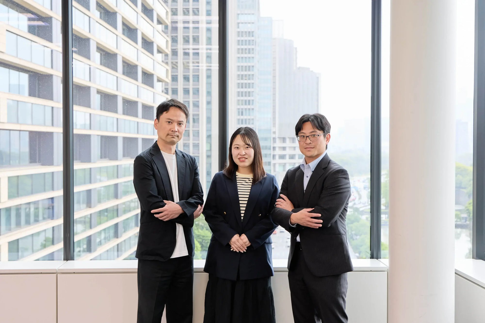 マーケと営業を分断する「感覚」をどう捨てるか ―日経に学ぶ、データドリブン組織への転換プロセス