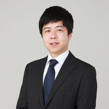 コラム執筆者_鈴木真生-1